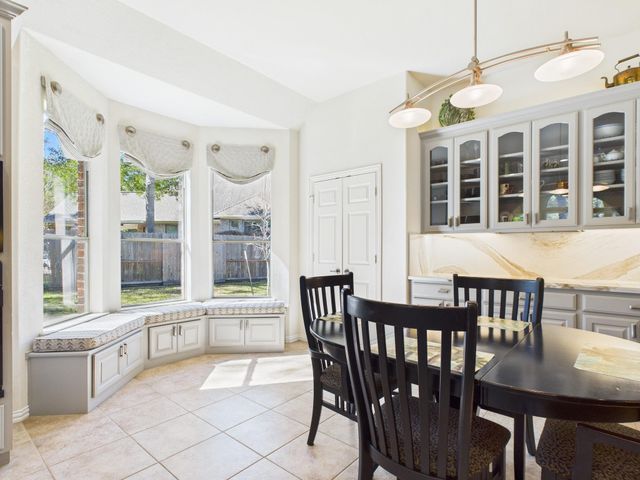 1706 Bronze Sunset Court, Houston, TX 77345