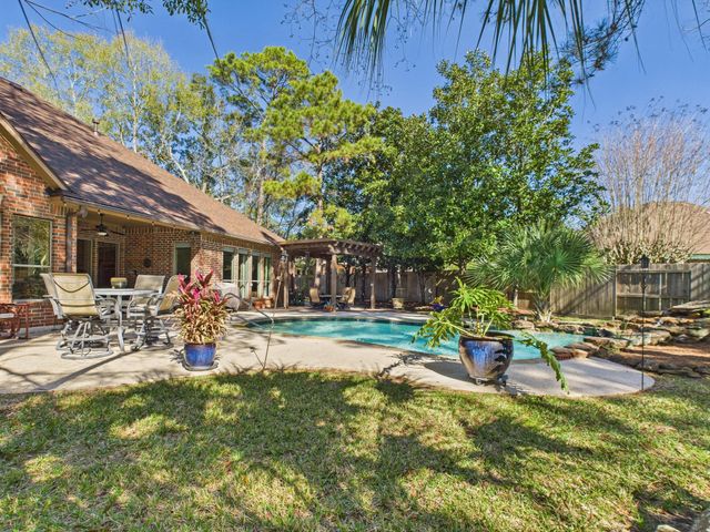 1706 Bronze Sunset Court, Houston, TX 77345