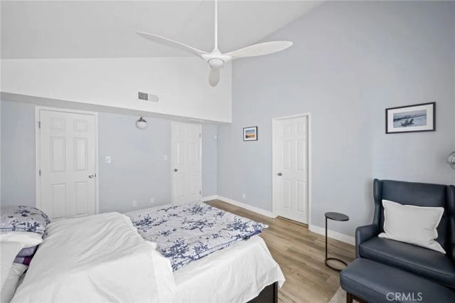 13041 Moorpark Street 2, Studio City, CA 91604