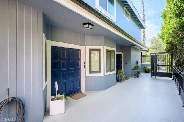 13041 Moorpark Street 2, Studio City, CA 91604