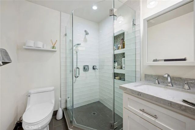 13041 Moorpark Street 2, Studio City, CA 91604