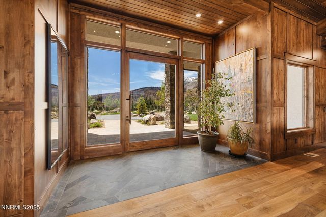 29 Bennington Court, Reno, NV 89511