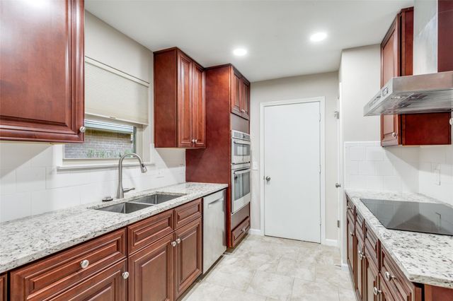 12207 Waterside TRL, Austin, TX 78750