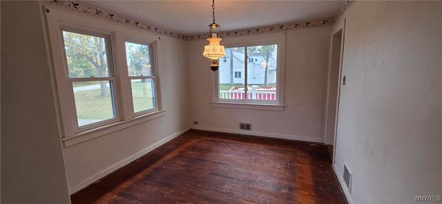 2920 Angle Road, Orchard Park, NY 14127