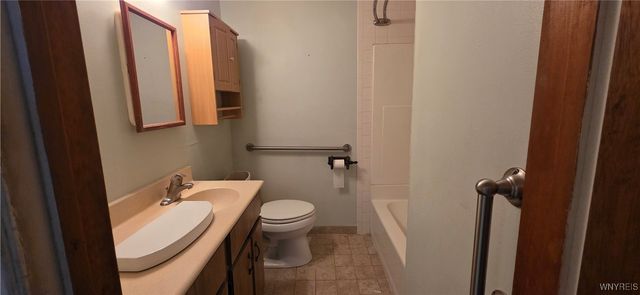 2920 Angle Road, Orchard Park, NY 14127