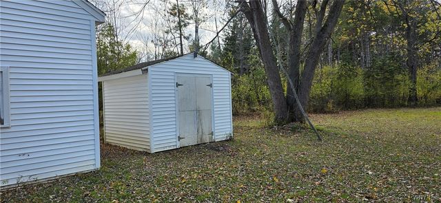 2920 Angle Road, Orchard Park, NY 14127