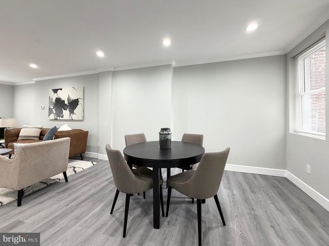 1813 ROSELYN ST, Philadelphia, PA 19141