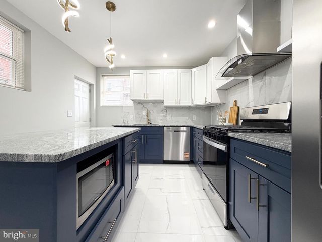 1813 ROSELYN ST, Philadelphia, PA 19141