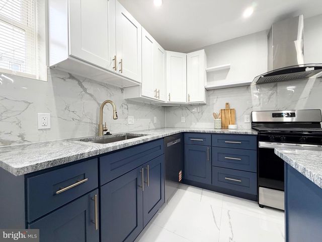 1813 ROSELYN ST, Philadelphia, PA 19141