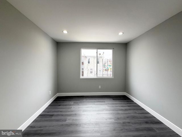 1813 ROSELYN ST, Philadelphia, PA 19141