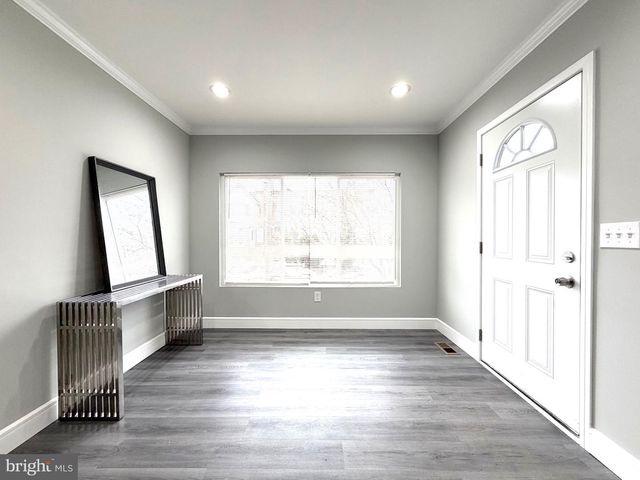 1813 ROSELYN ST, Philadelphia, PA 19141