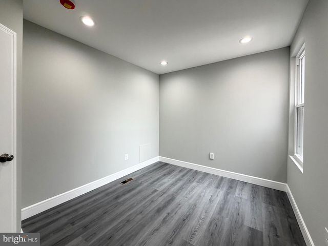 1813 ROSELYN ST, Philadelphia, PA 19141