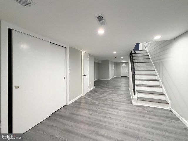 1813 ROSELYN ST, Philadelphia, PA 19141