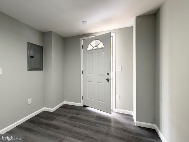 1813 ROSELYN ST, Philadelphia, PA 19141