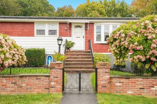 42 Marique Dr, Lawrence, MA 01843