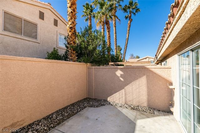 2810 Briar Knoll Drive, Henderson, NV 89074