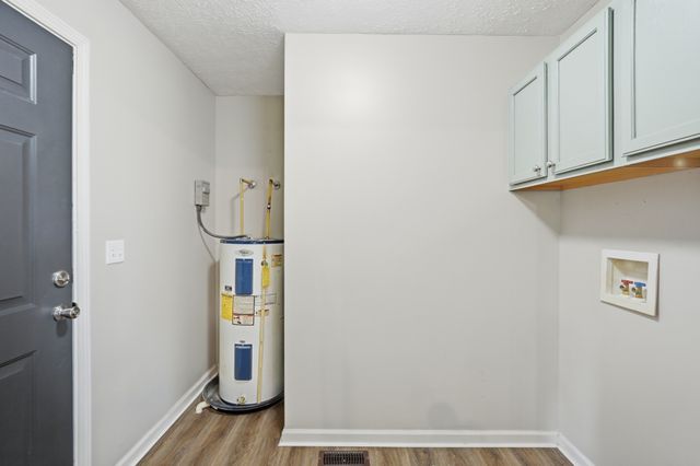 575 Simmons Cemetery Rd, Quebeck, TN 38579