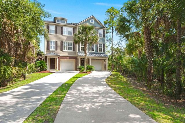 164 Palm Cove Way, Mount Pleasant, SC 29466