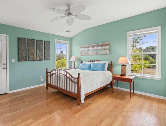 164 Palm Cove Way, Mount Pleasant, SC 29466