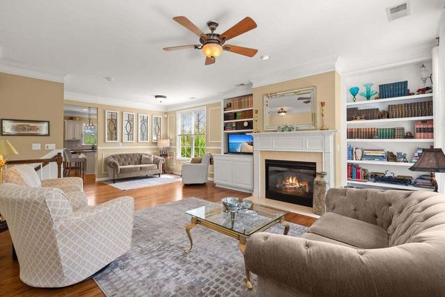 164 Palm Cove Way, Mount Pleasant, SC 29466