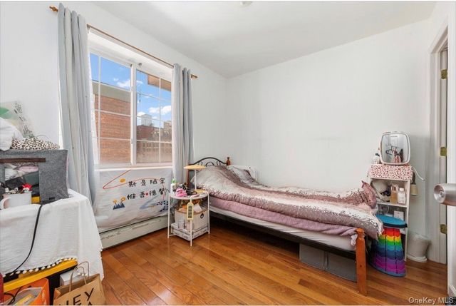 13939 35th Avenue 4E, Flushing, NY 11354