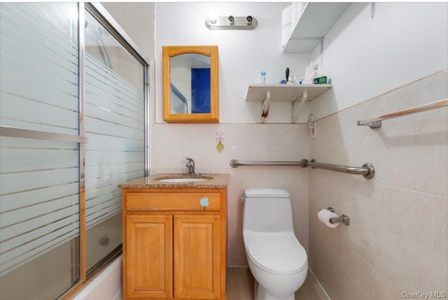 13939 35th Avenue 4E, Flushing, NY 11354