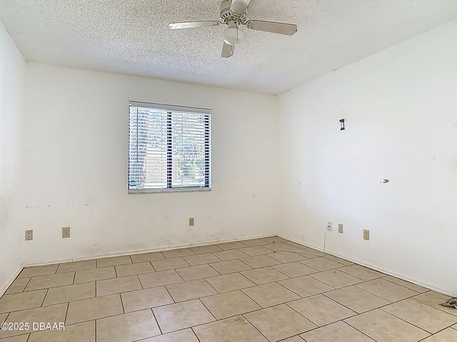 1513 Heritage Lane, Daytona Beach, FL 32117