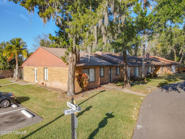 1513 Heritage Lane, Daytona Beach, FL 32117