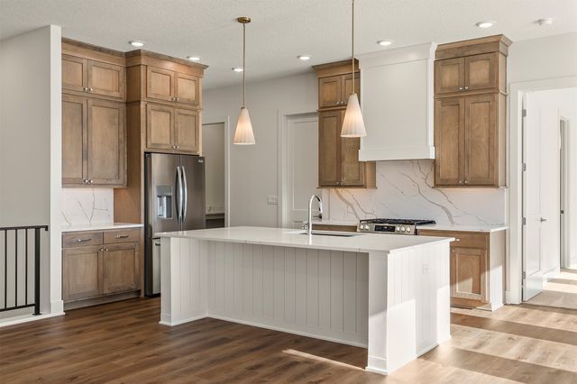 1350 SE Menlo Drive, Waukee, IA 50263