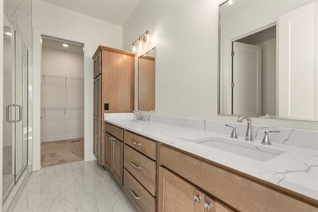 1350 SE Menlo Drive, Waukee, IA 50263