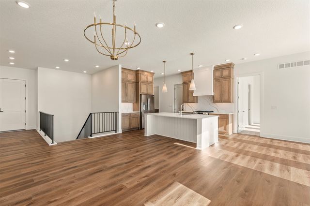 1350 SE Menlo Drive, Waukee, IA 50263