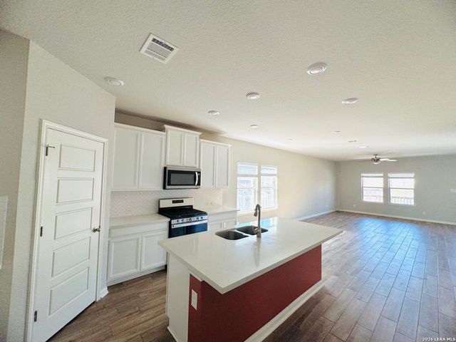 13139 Braxon Pass, San Antonio, TX 78253