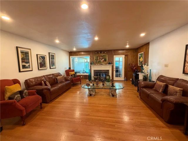 12268 Samoline Avenue, Downey, CA 90242