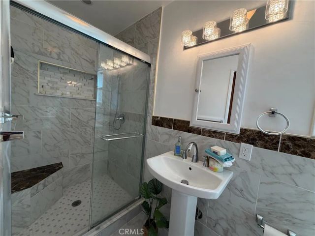 12268 Samoline Avenue, Downey, CA 90242