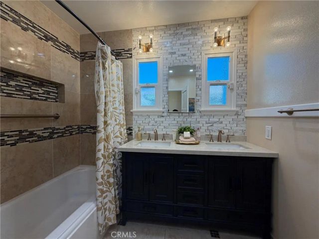 12268 Samoline Avenue, Downey, CA 90242