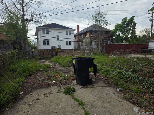 2498 Glendale Street, Detroit, MI 48238