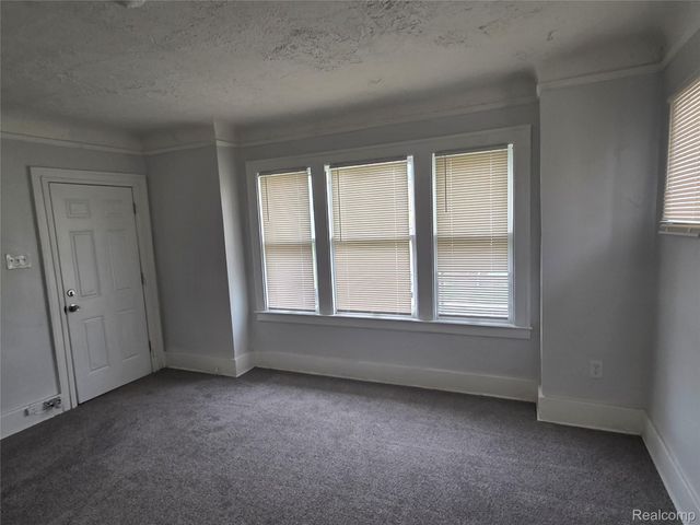 2498 Glendale Street, Detroit, MI 48238