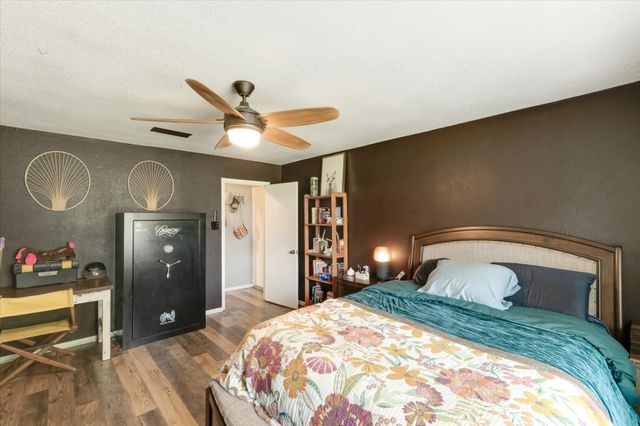 4513 Charles Court, Benbrook, TX 76116