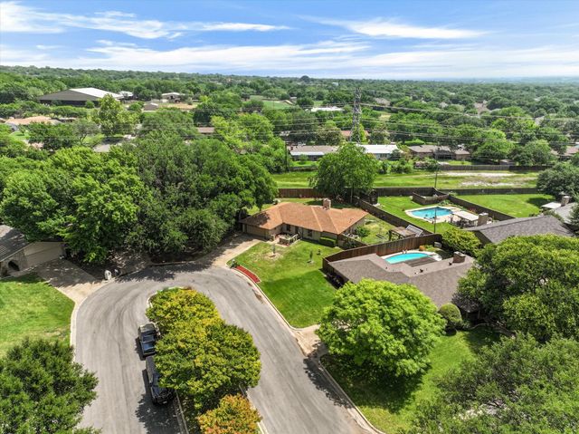 4513 Charles Court, Benbrook, TX 76116