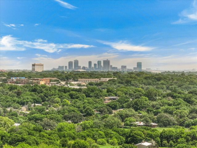 4513 Charles Court, Benbrook, TX 76116