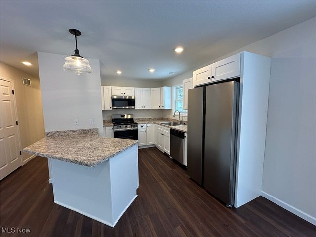 950 Bonnie Brae Avenue, Youngstown, OH 44511