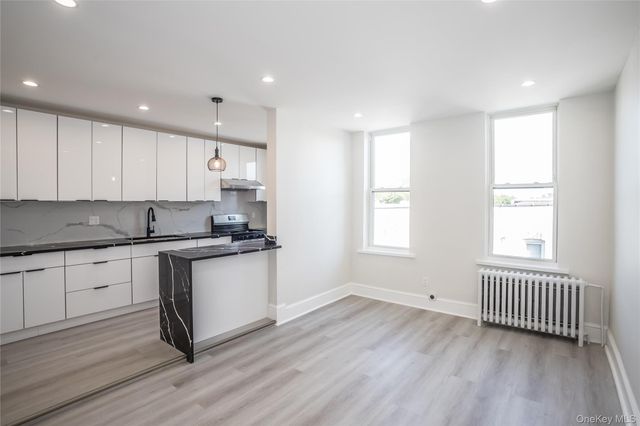 6717 Myrtle Avenue, Glendale, NY 11385