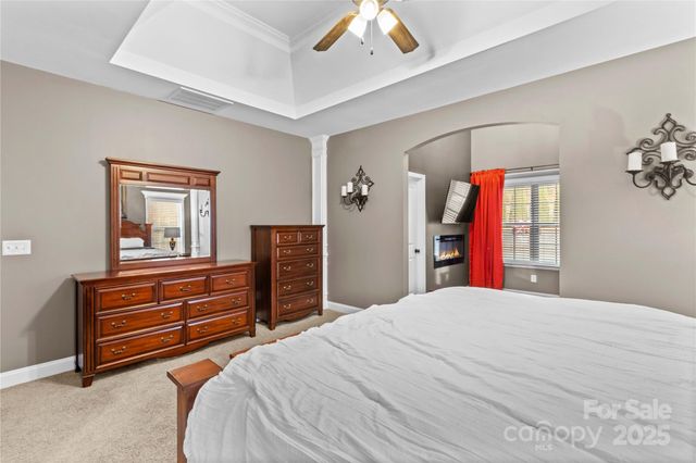 4018 Halyard Drive, Denver, NC 28037