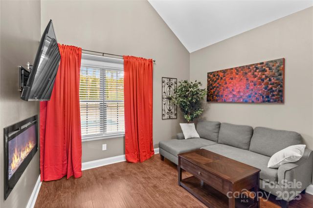 4018 Halyard Drive, Denver, NC 28037