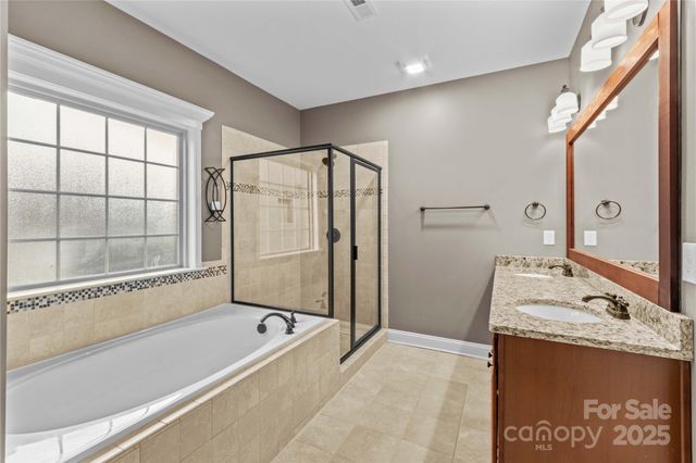 4018 Halyard Drive, Denver, NC 28037