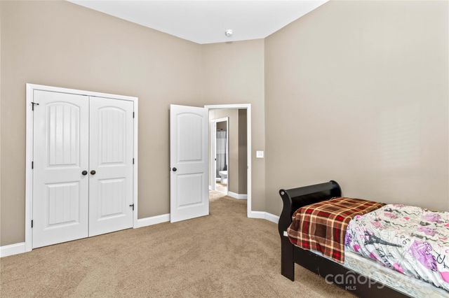 4018 Halyard Drive, Denver, NC 28037