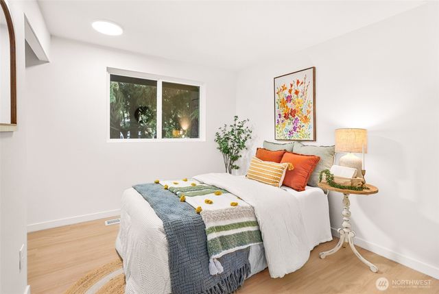 1641 N 185th Street, Shoreline, WA 98133