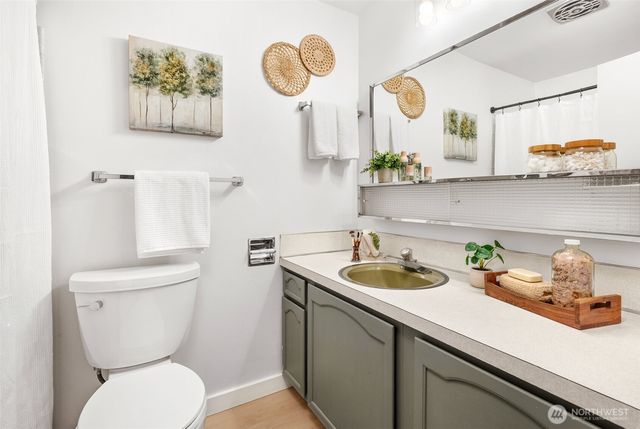 1641 N 185th Street, Shoreline, WA 98133