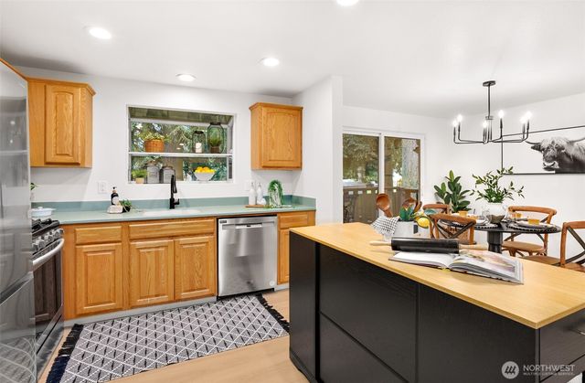 1641 N 185th Street, Shoreline, WA 98133