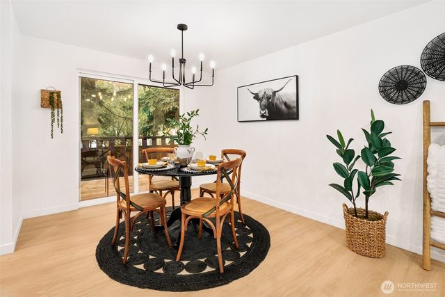 1641 N 185th Street, Shoreline, WA 98133